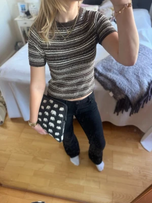 Virkad t-shirt - Jättefin virkad t-shirt från Zara❣️Helt oanvänd med lappen kvar