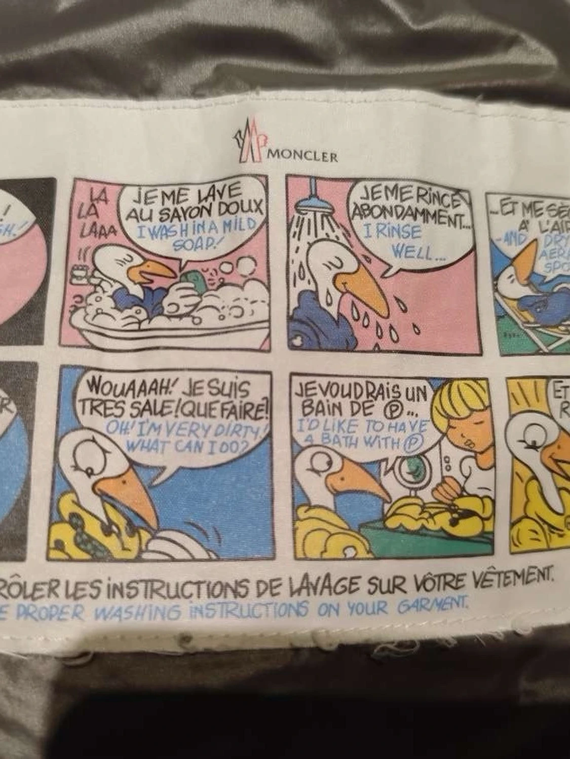 Svart Moncler dunjacka med huva - 3