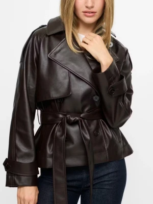 Helt ny slutsåld skinnjacka  - Helt ny slutsåld brun lyxig skinnjacka från bikbok med prislapp i strl xs, väldigt fin passform, passar xs/s, går även att knäppa så den går högre upp i halsen🩷Nypris 1200!!