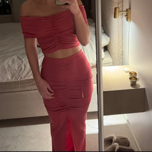 Rosa set - Säljer detta rosa set från NAKD! 