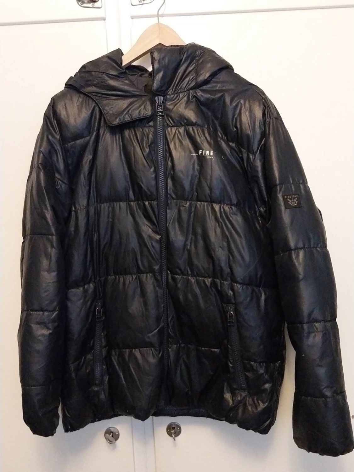 Mörk blå vinterjacka – varm & lätt, unisex modell