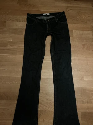 Super Lowaist Bootcut mörkblå jeans - Super lowaist bootcut jeans dark blue 