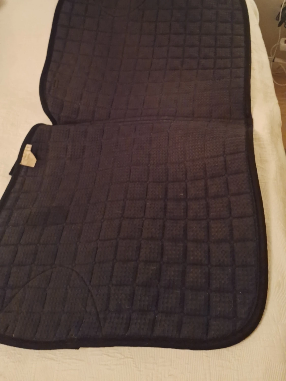 Svart quiltad schabrak från Trinity - 2