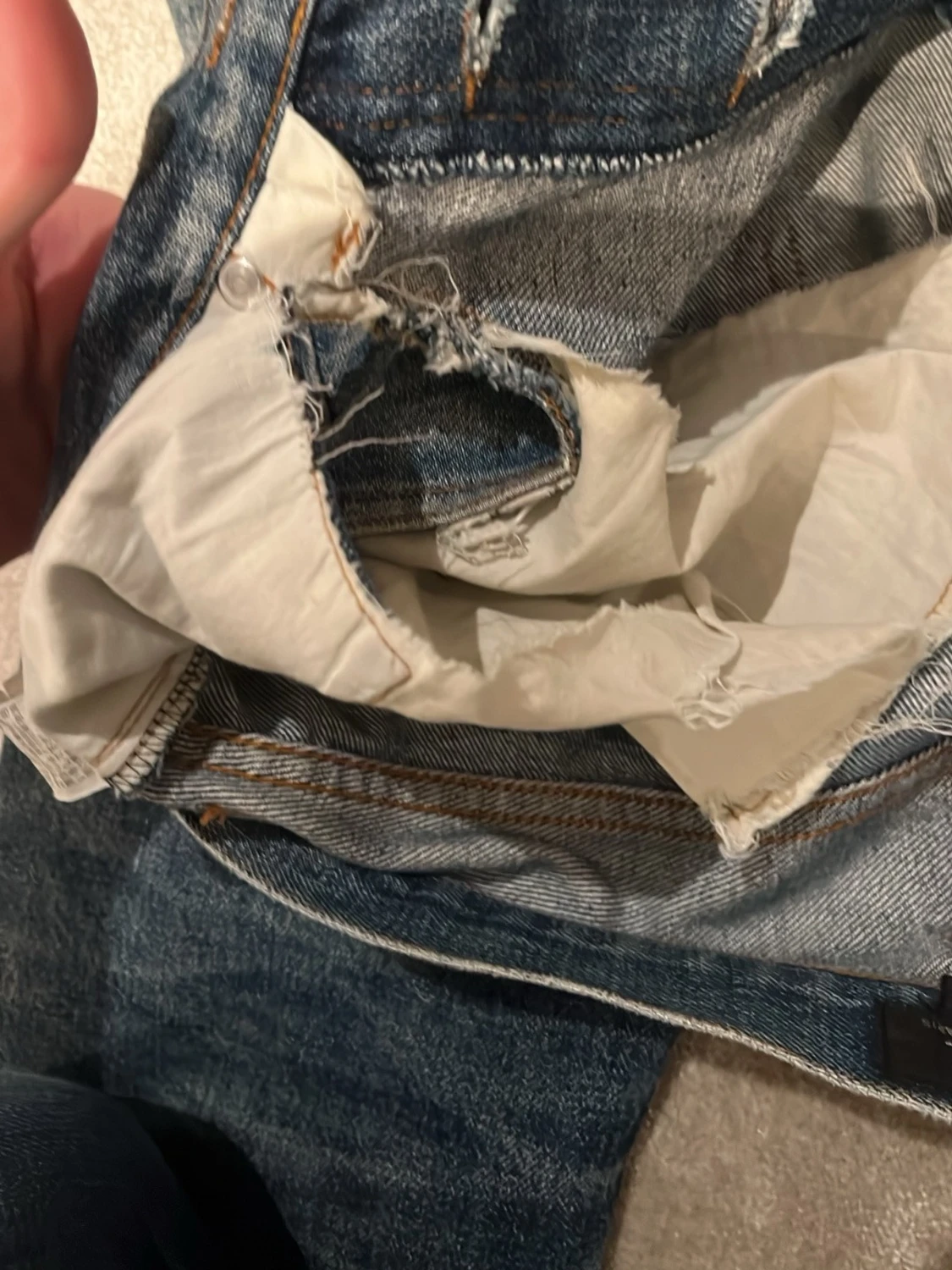Blå jeans från A.P.C. i rak modell - 3
