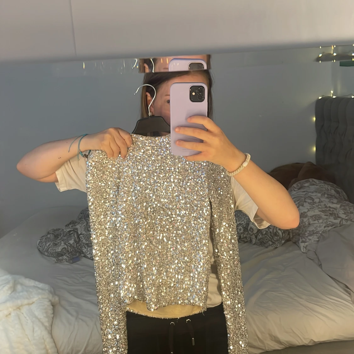 Silver paljettopp med öppen rygg Amisu - 2