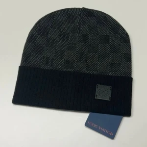 Lv mössa  - Helt nytt