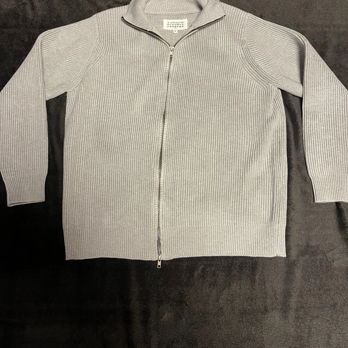 Grå stickad kofta Maison Margiela