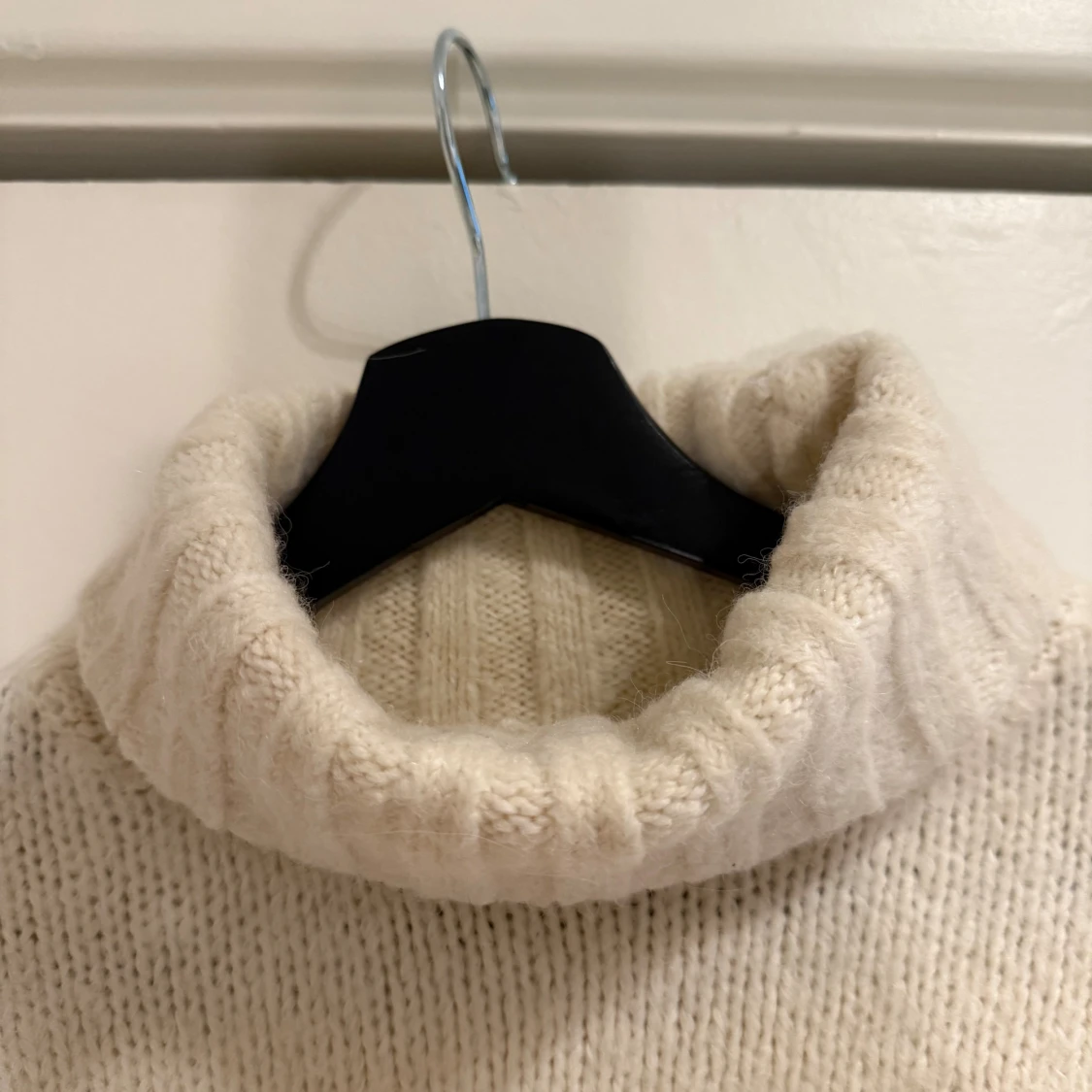 Stickad polotröja  - 2