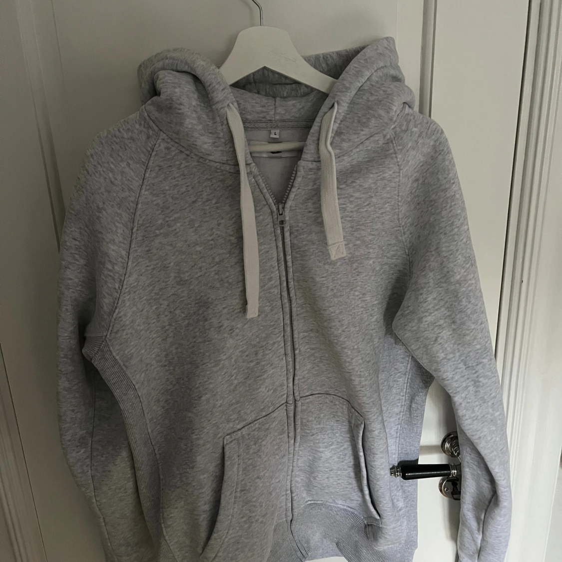 Ljusgrå Russe merch zip hoodie