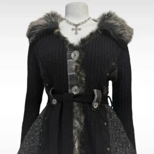 Kofta / jacka y2k vintage alternative swag opium - Köpt secondhand! 