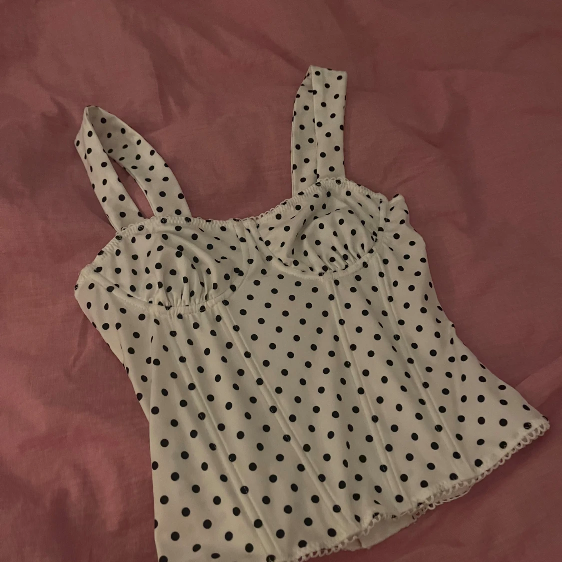 Vit prickig korsett topp