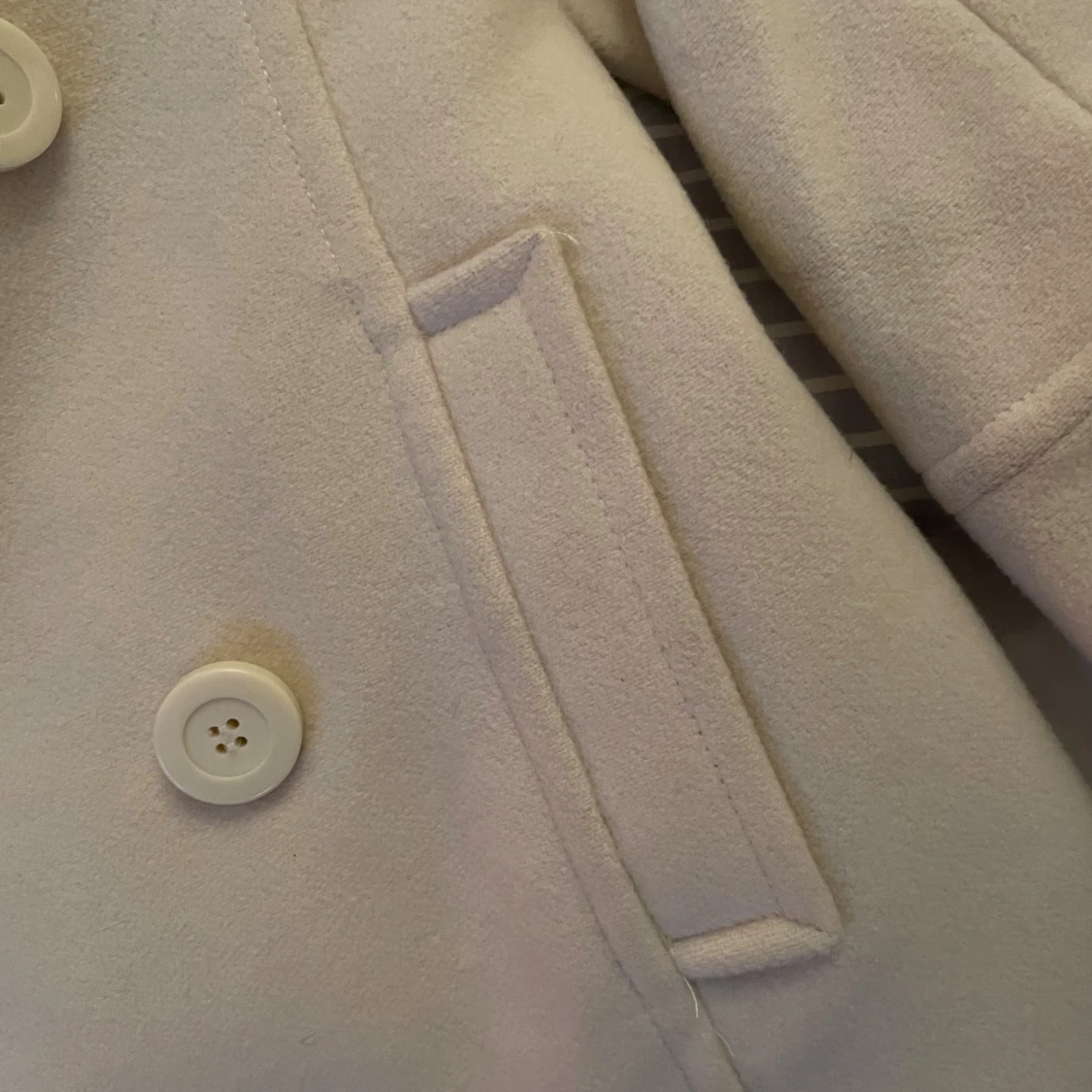 Beige kappa från H&M, storlek 36 - 3