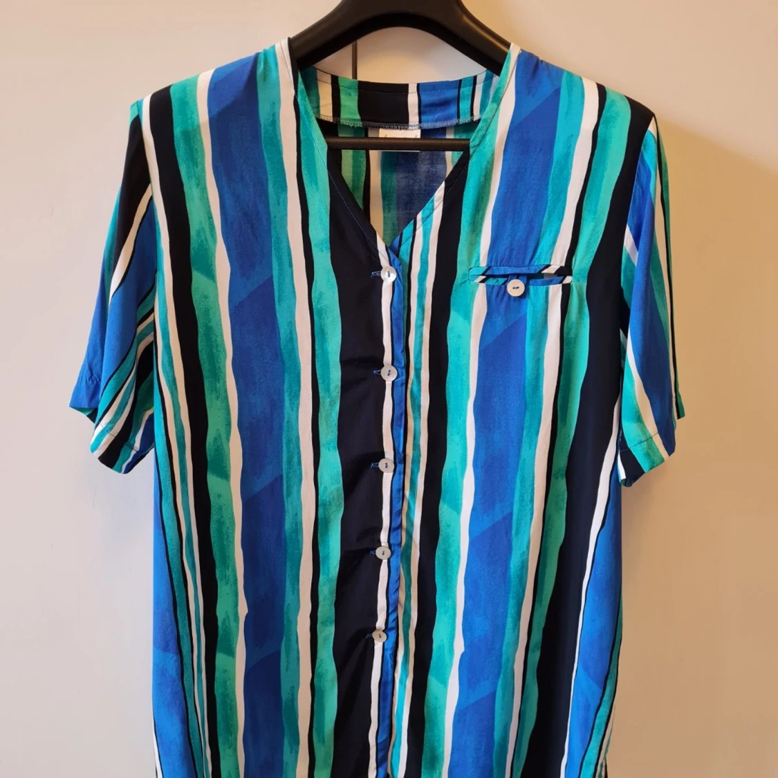  Randig retro blus från Wästgöta strl 46