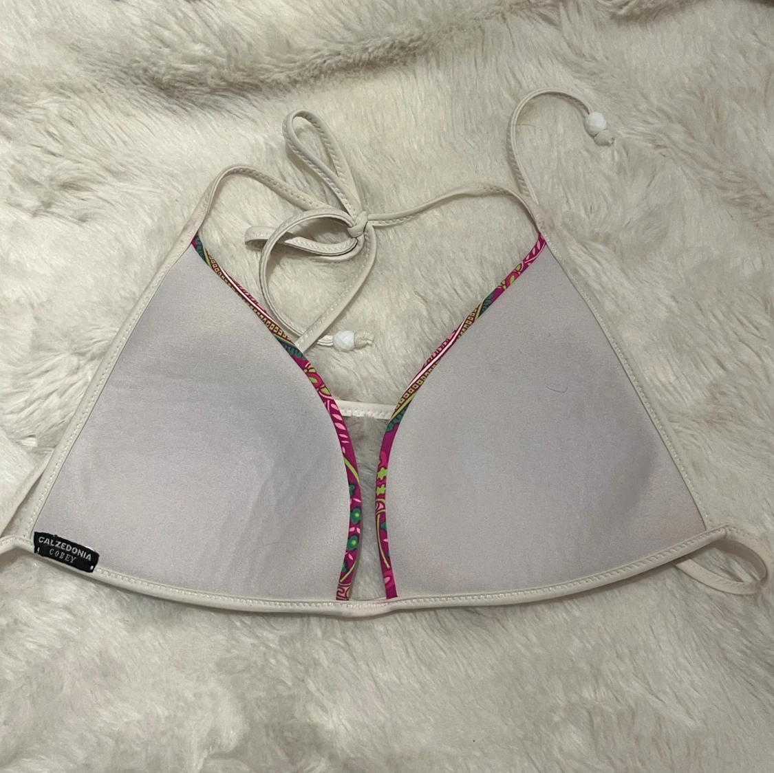 Färgglad bikiniöverdel från Calzedonia - 1