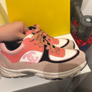 Fina skor  - Skor storlek 40 