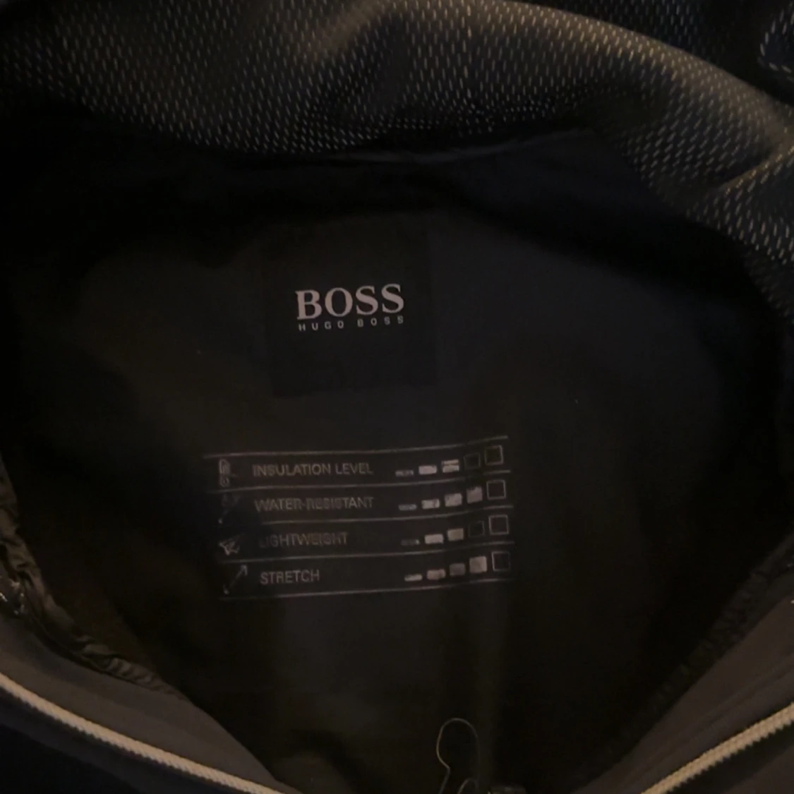 Svart vindjacka från Hugo Boss - 3