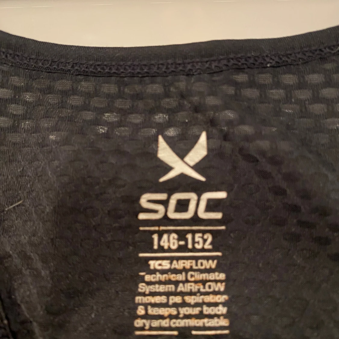 Svart linnetopp från SOC - 1