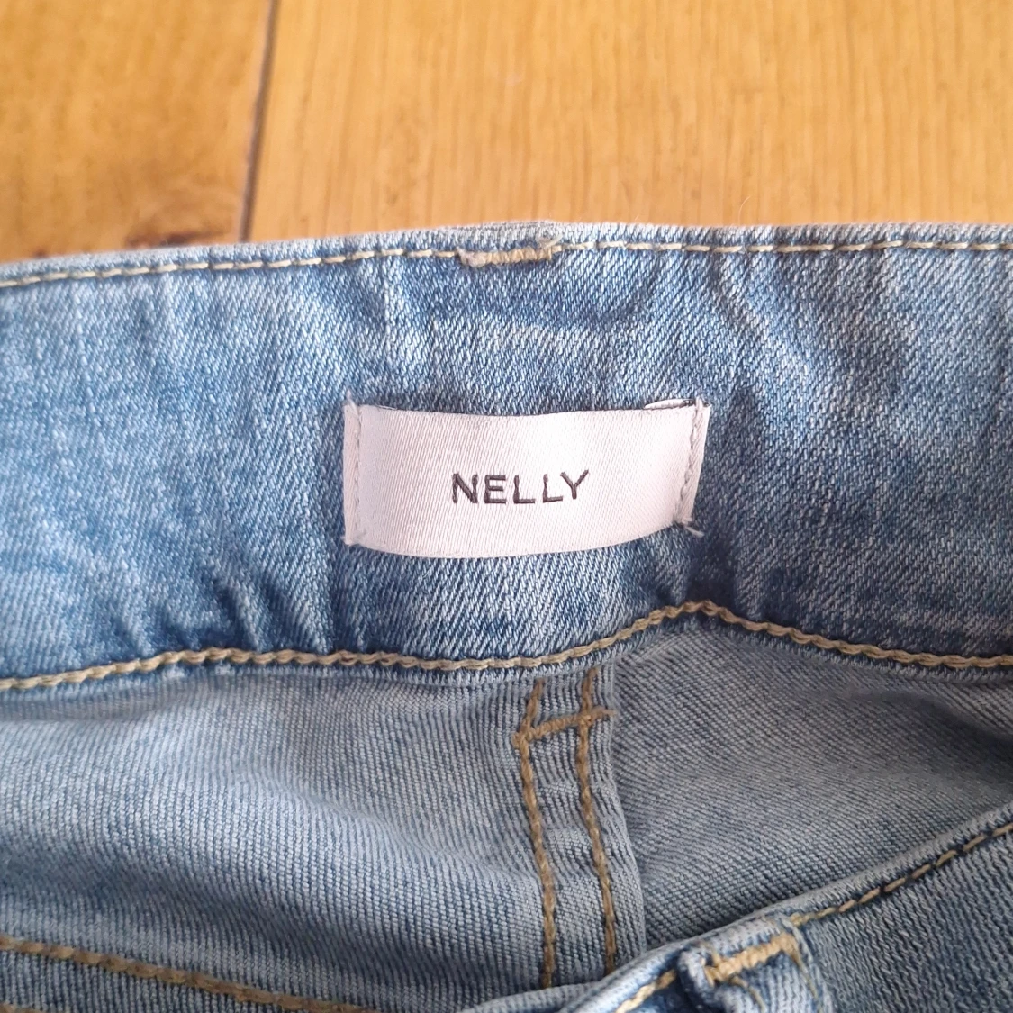 Nelly Jeans - 2