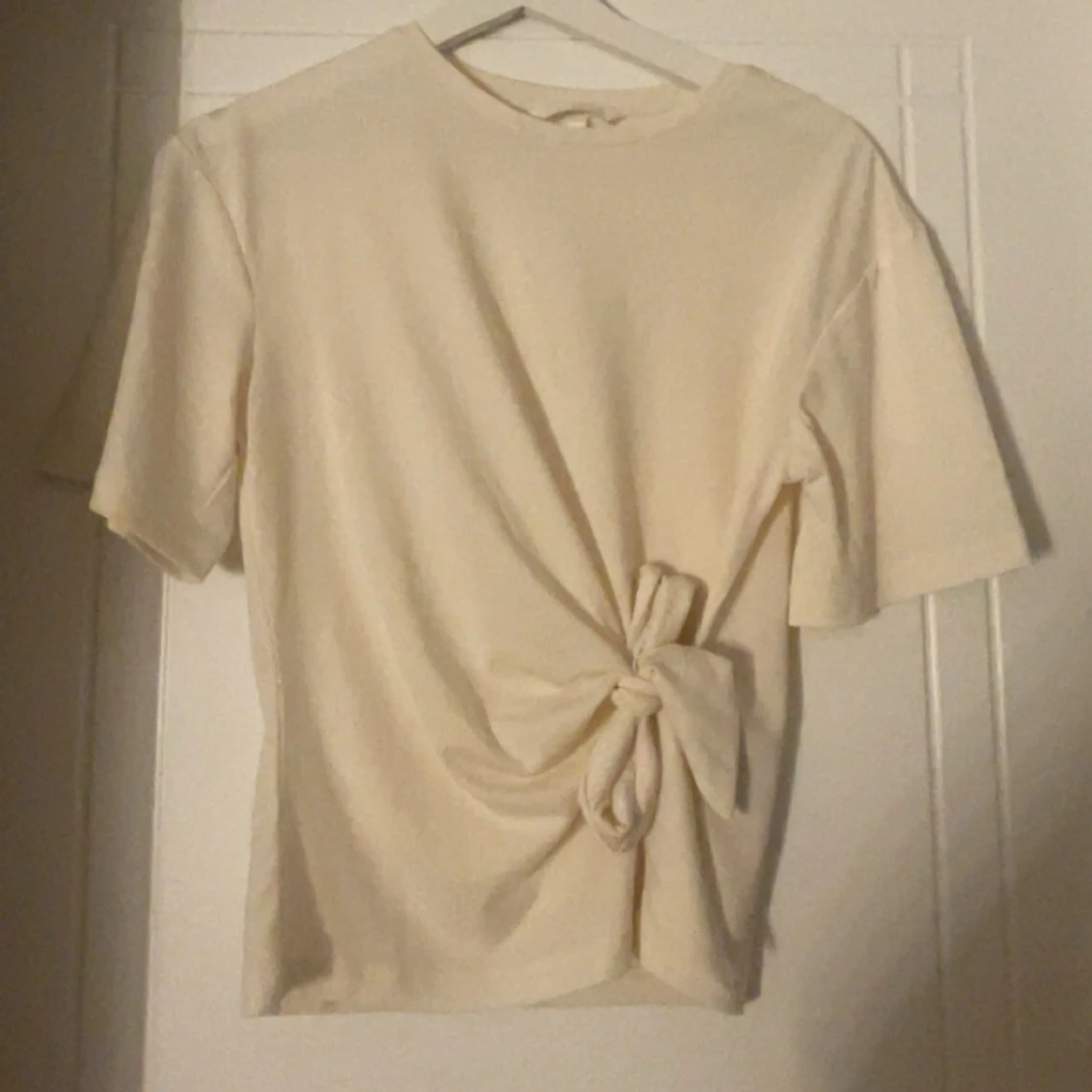 Vit topp från H&M!! - 2