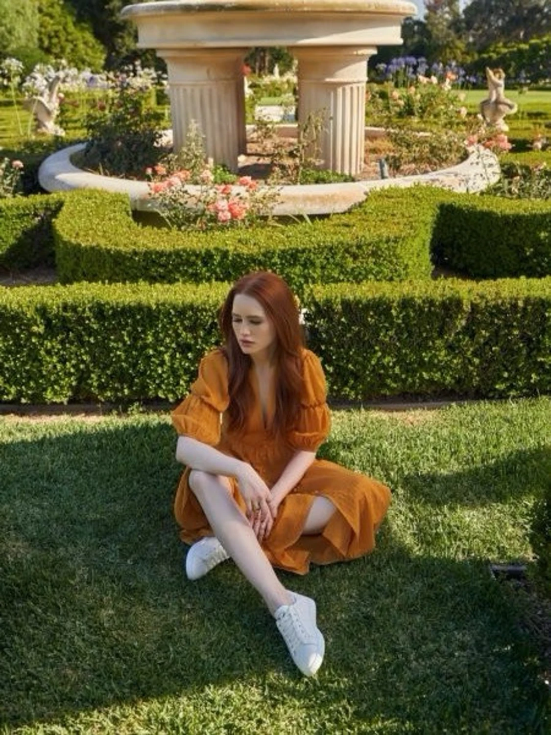 Madelaine Petsch x SHEIN Button-Front Plunge-Neck Slit-Hem Dress - 2