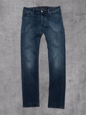 Mörkblå raka jeans från Jacob Cohen - Jacob Cohën jeans Style 622 (populäraste modellen) Storlek W30 Pris går att diskutera 🤝