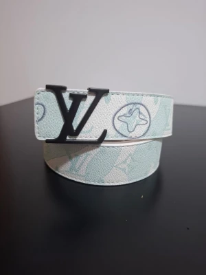 Louis vuitton bälte  - Helt nytt bälte, flera bälte finns på min konto!