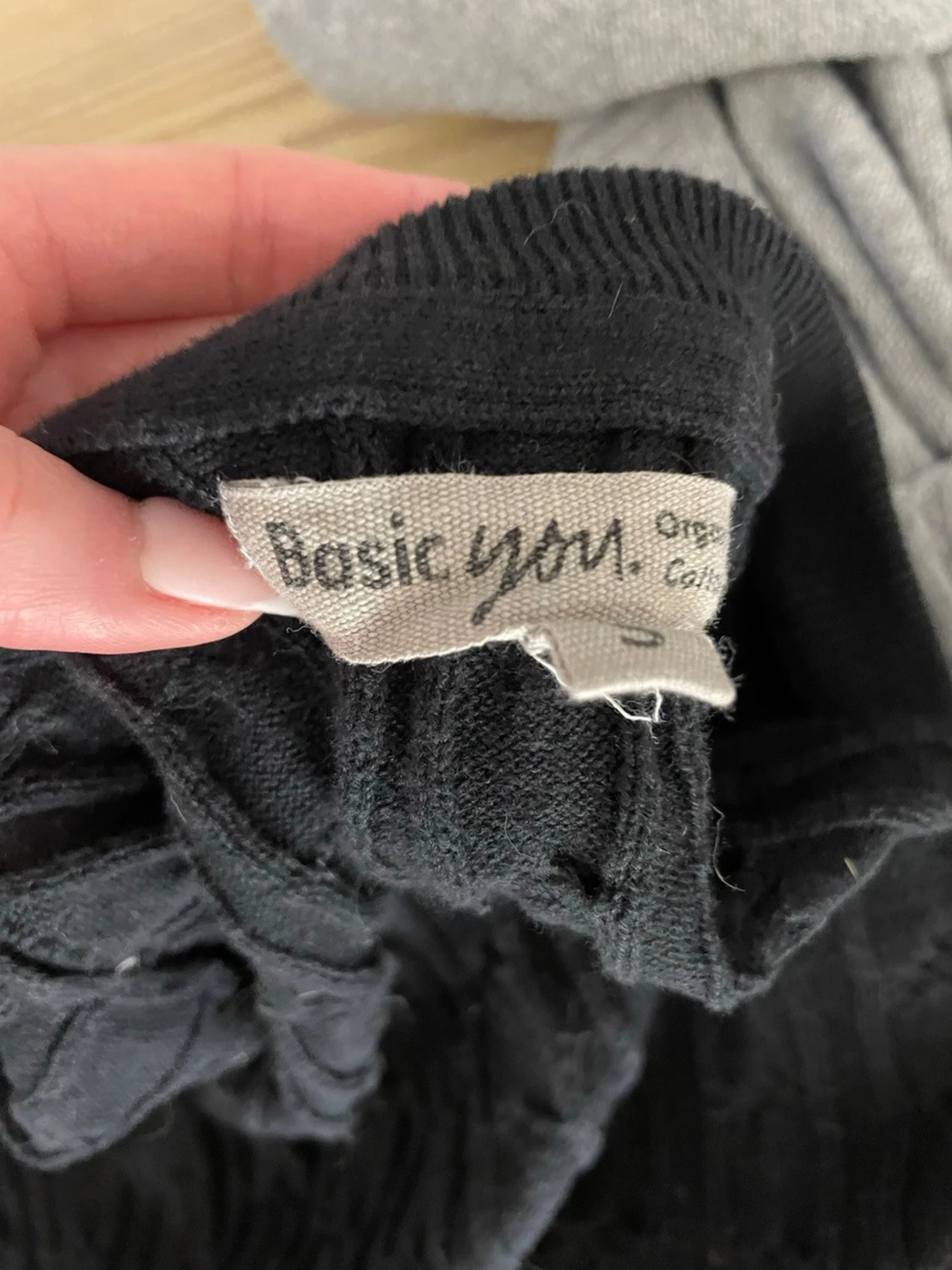 Svart stickad kofta  - 2