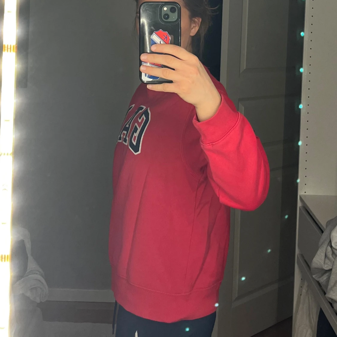 Röd GAP sweatshirt med logga - 1