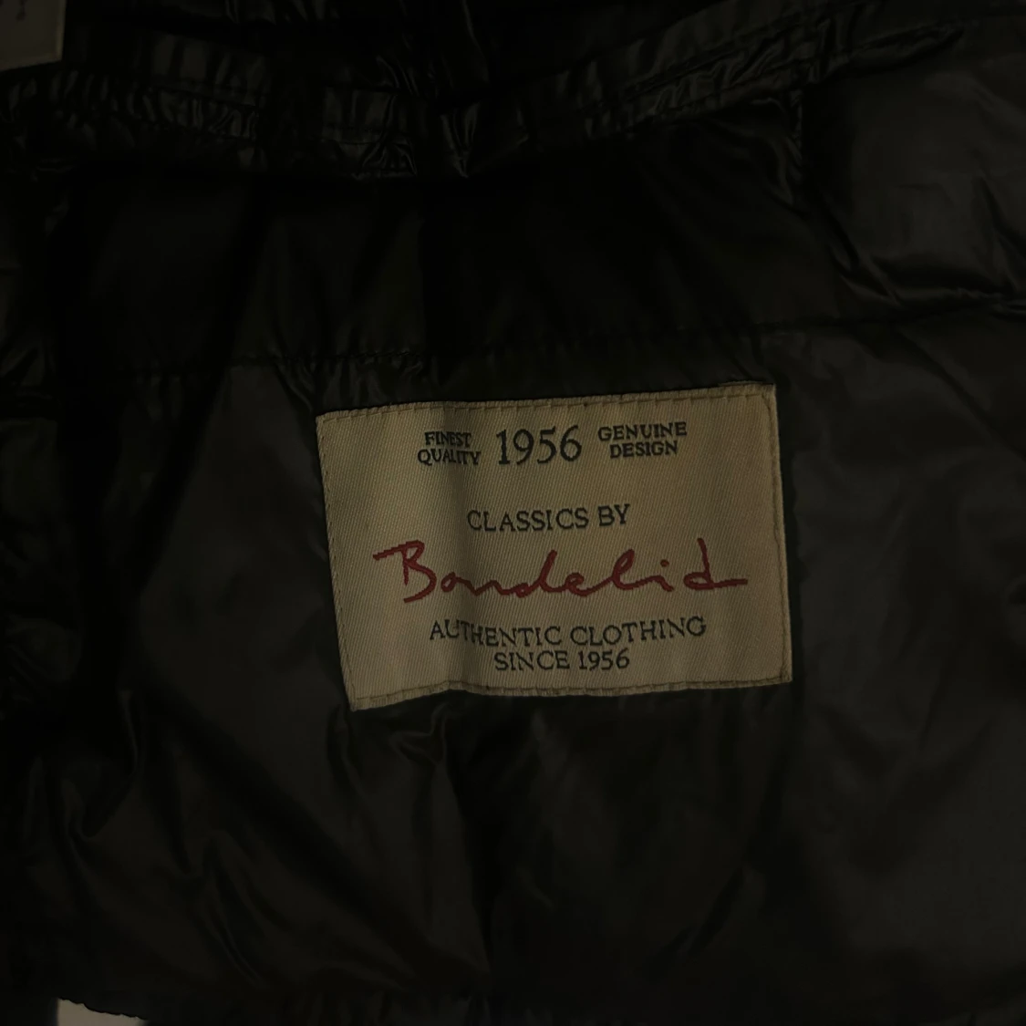 Svart quiltad pufferjacka Bondelid - 2