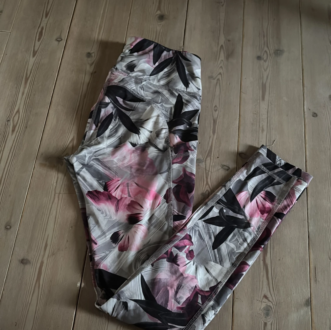 Tränings byxor  - 1