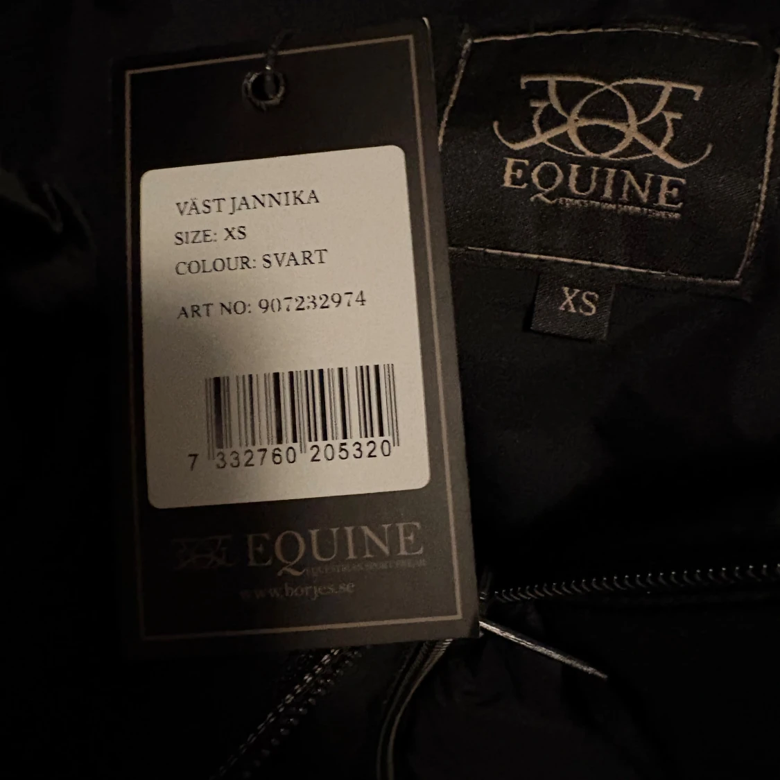 Svart lång dunväst från Equine XS - 3