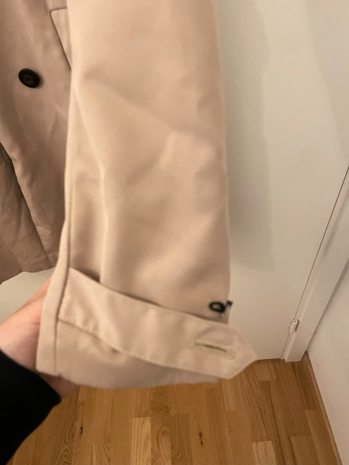 Beige trenchcoat från Vila, stl M - 1