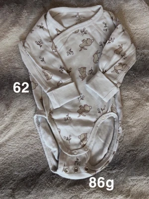 Polarn o pyret omlottbody - Fint använt skick. Storlek 62