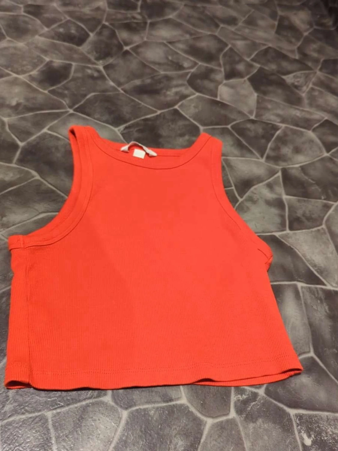 Röd croppad linnetopp från H&M