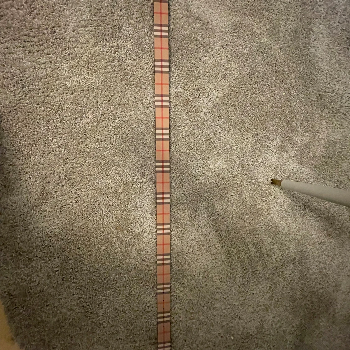 Rutig Burberry bälte med guldfärgat spänne - 2