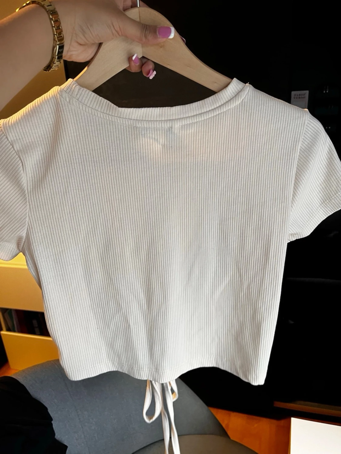 Vit ribbad croppad topp från Bare - 1