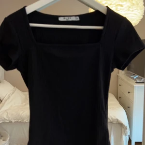 Svart tröja - Söt topp från nakd som inte längre används!