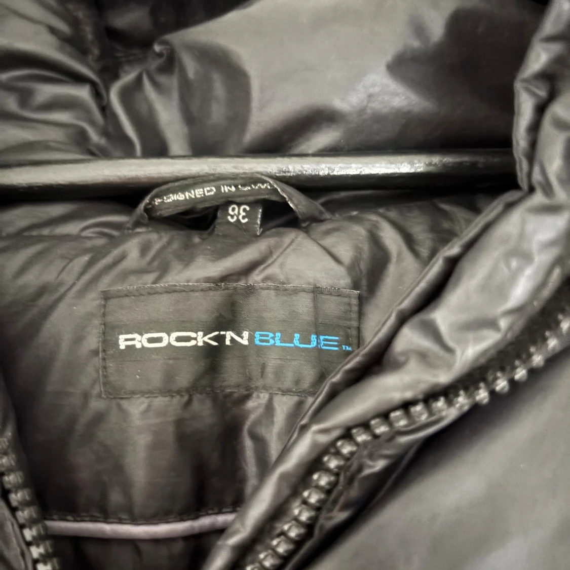Svart pufferjacka från Rock'n Blue - 1