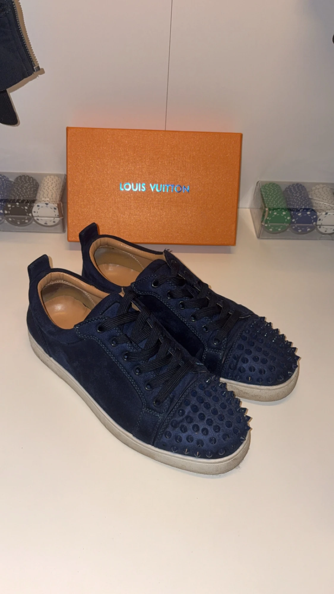 Louboutins mörk blå  - 2