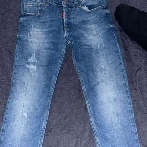  Jeans  - Nya använd några gånger bara 