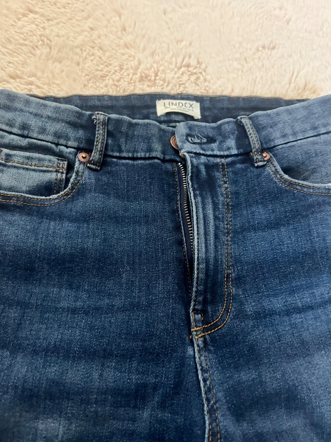 Blå bootcut jeans från Lindex - 2