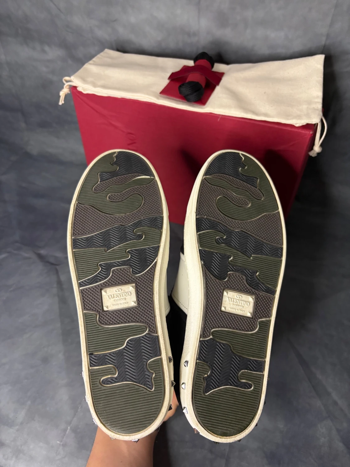 Svarta Valentino flycrews  - 4