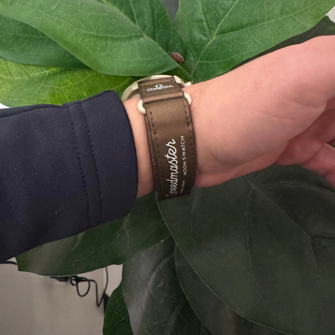 Omega x Swatch Mission to Saturn klocka - 2