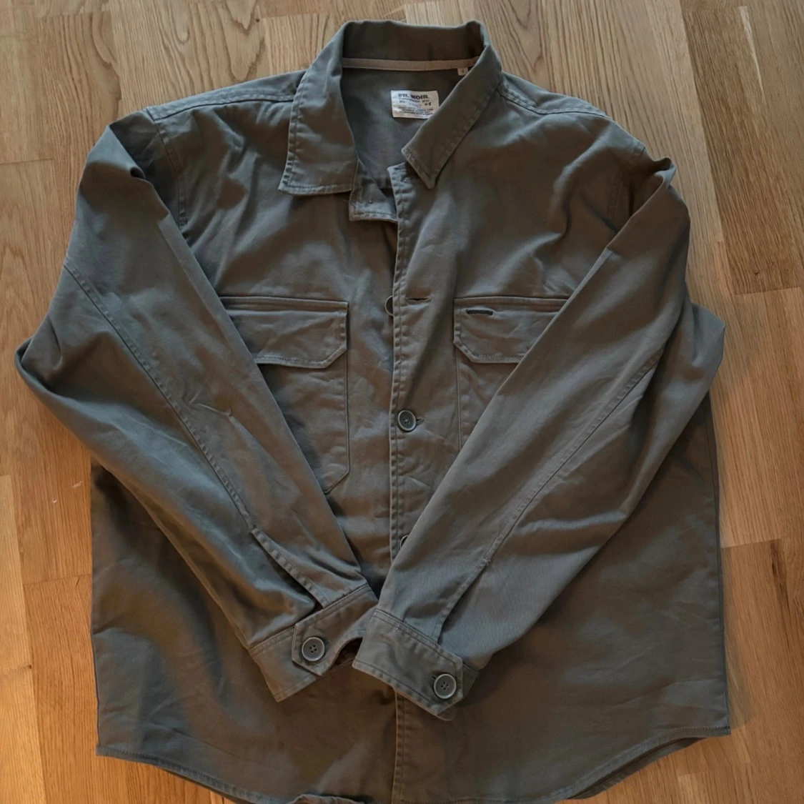 Grön overshirt