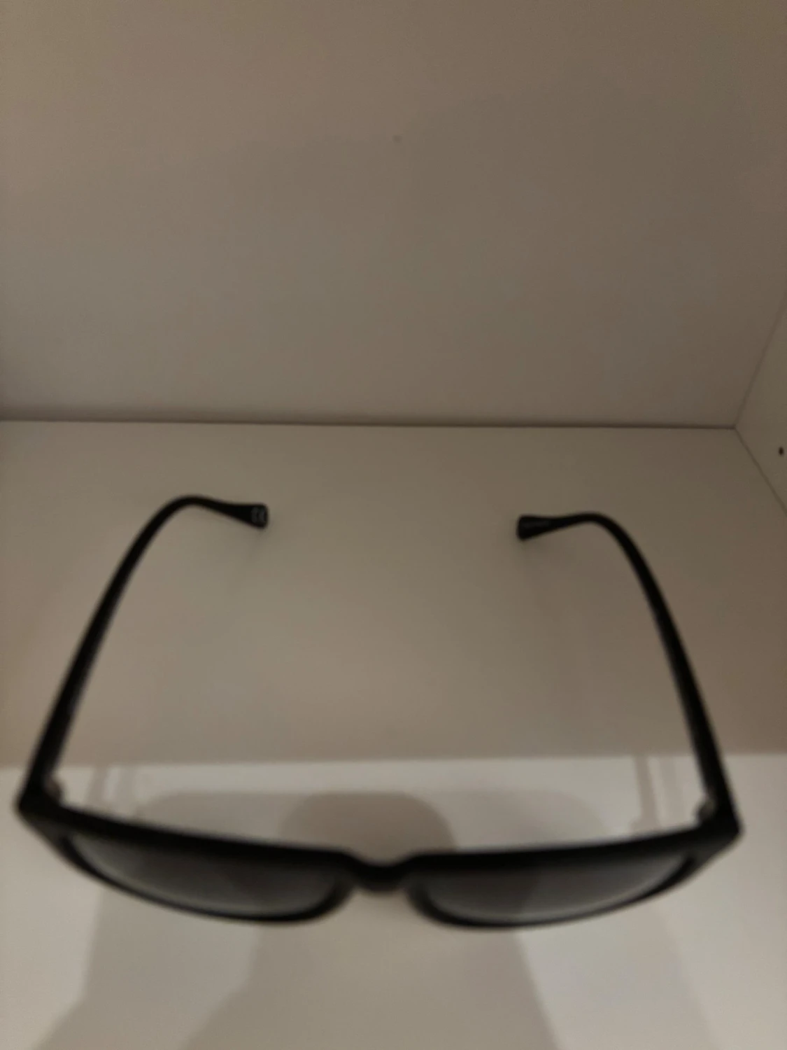 Svarta fyrkantiga solglasögon - 1