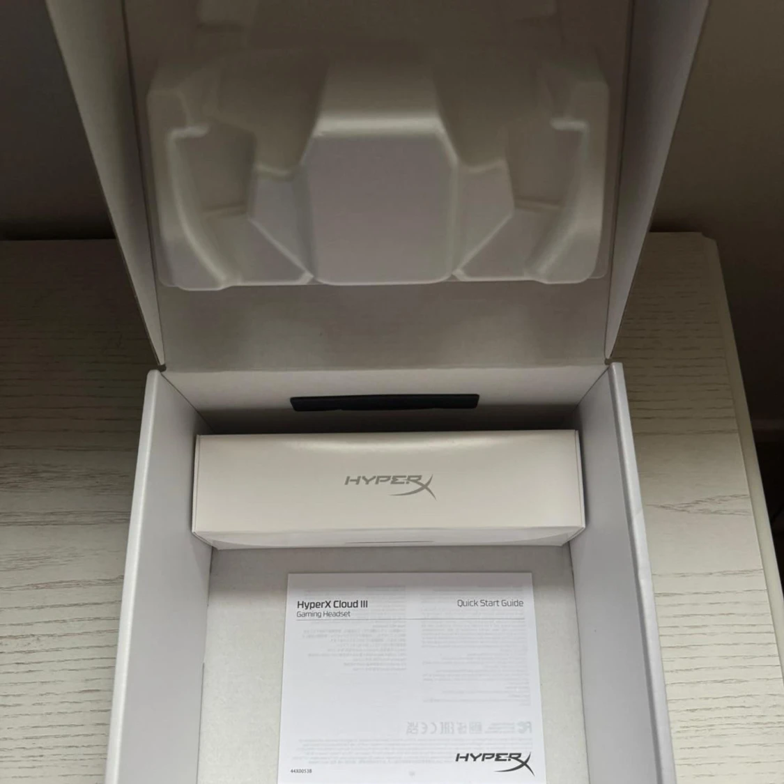 HyperX Cloud III - 3