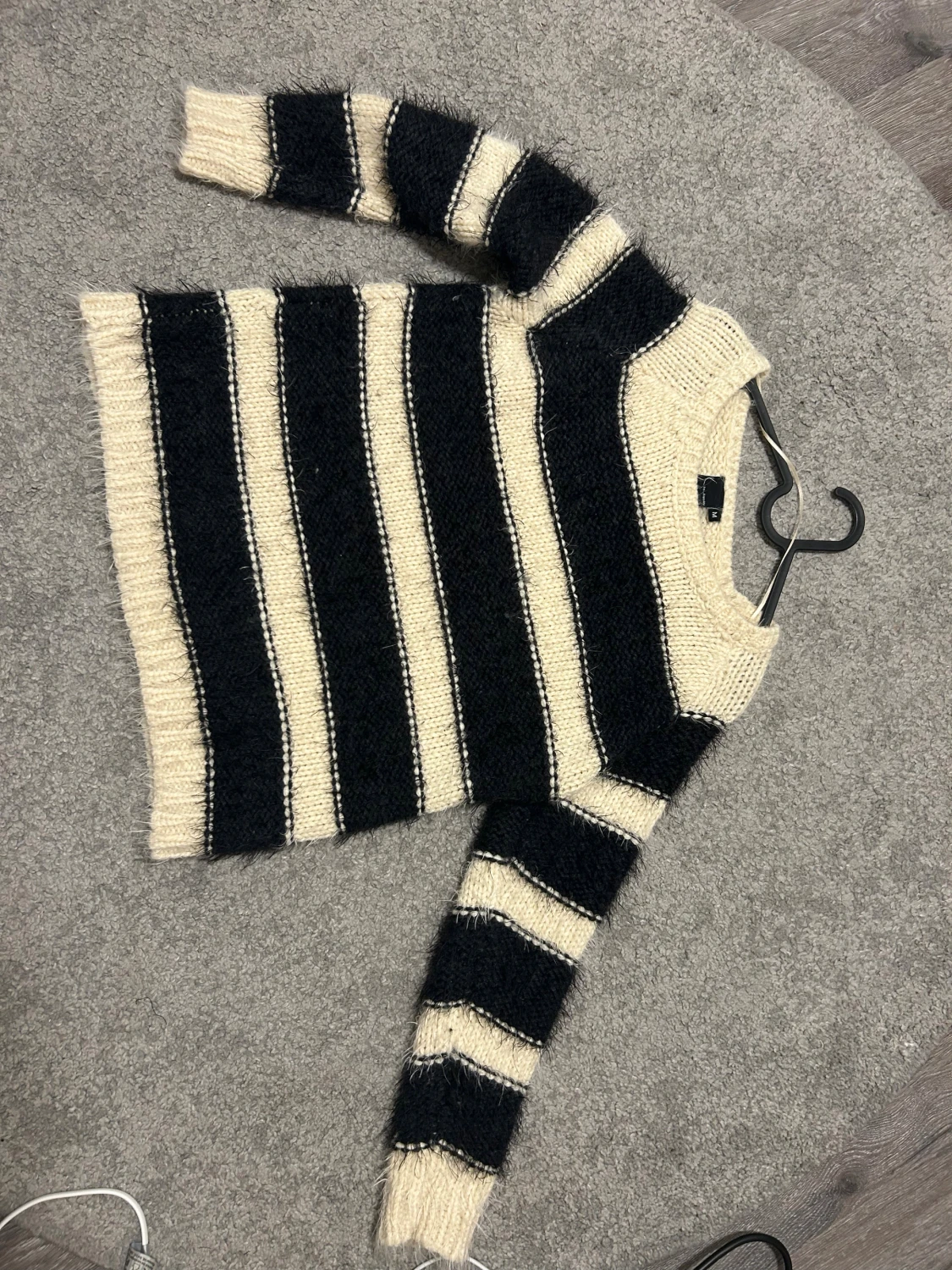 Randig stickad tröja från KappAhl