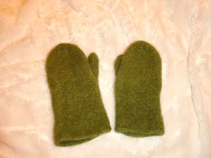 Vantar  - Gröna ull vantar 