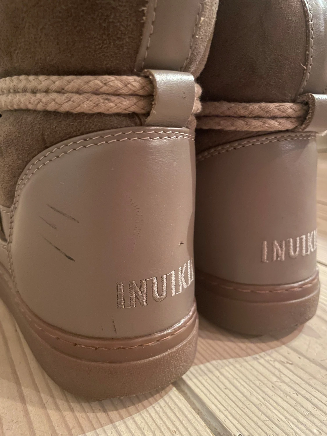 Inuikii vinterskor storlek 39 - 2