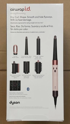 Dyson Airwrap i.d. straight+wavy - Dyson Airwrap i.d. straight+wavy är en avancerad multi-styler och hårtork med Bluetooth, designad för att torka, locka, forma och dölja friss utan värmeskador. Flera tillbehör ingår för olika hårtyper. Produkten är ny i förpackning och har 1 års garanti.Anledningen till försäljningen är att det var en gåva men jag behöver pengarna nu. Betalning accepteras via Wise eller banköverföring eller möte och pengar.frakt vart som helst är möjlig.